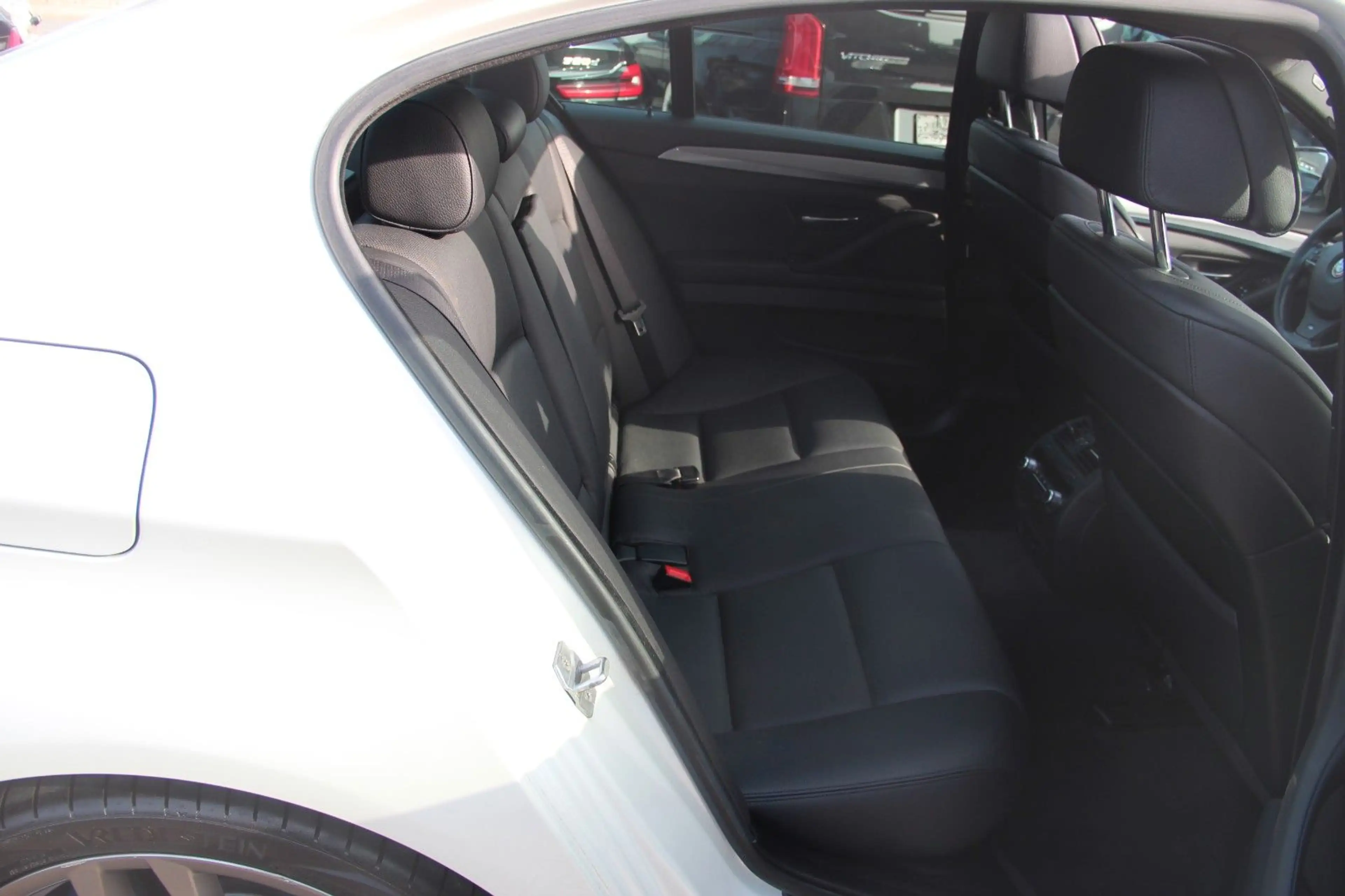BMW 550 d xD Lim. GSD, HUD, LED, STNDHZ, SZBLFTG — photo 11