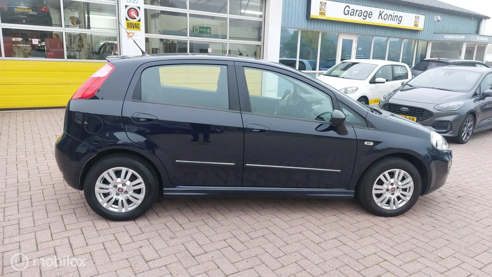 Fiat Punto Evo 0.9 TwinAir Edizione Cool Blauw - 2