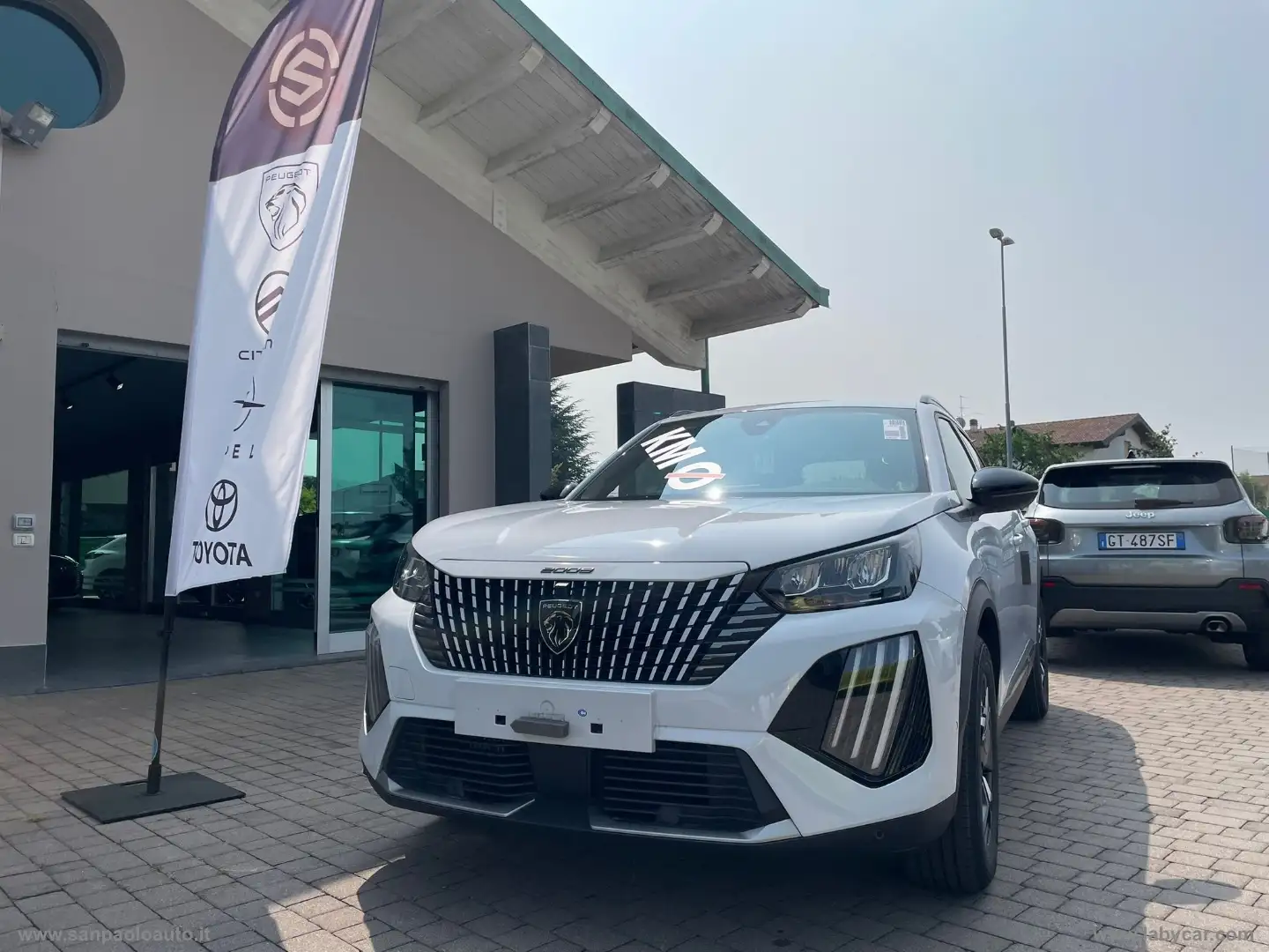 Peugeot 2008 PureTech 100 S&S Allure Blanc - 2