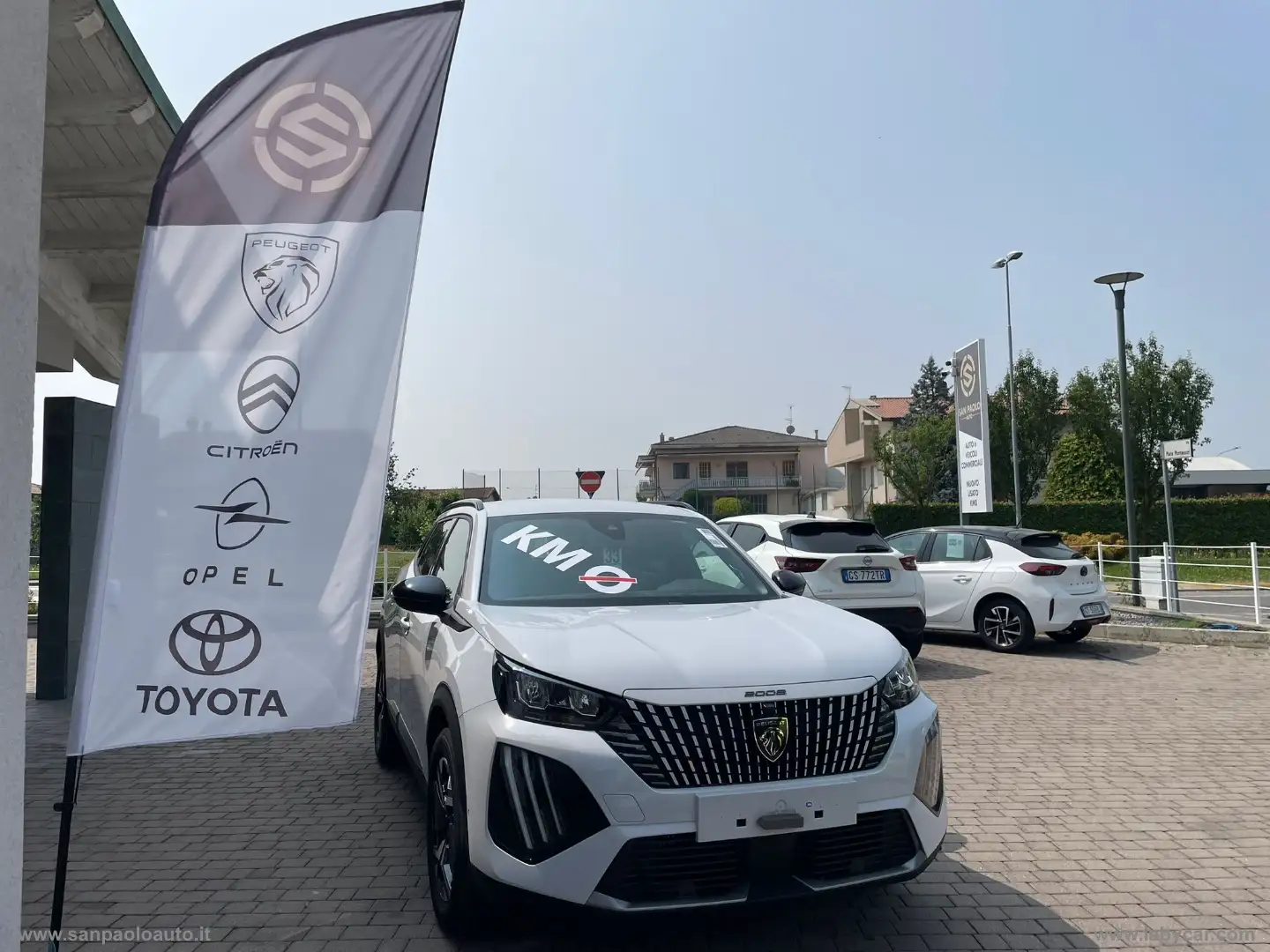 Peugeot 2008 PureTech 100 S&S Allure Blanc - 1
