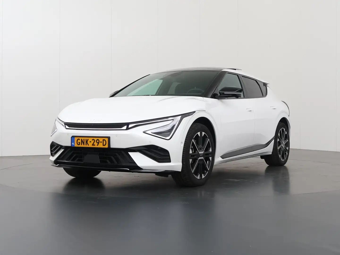 Kia EV6 GT-Line 84 kWh | Trekhaak | Panoramadak | Meridian Wit - 1