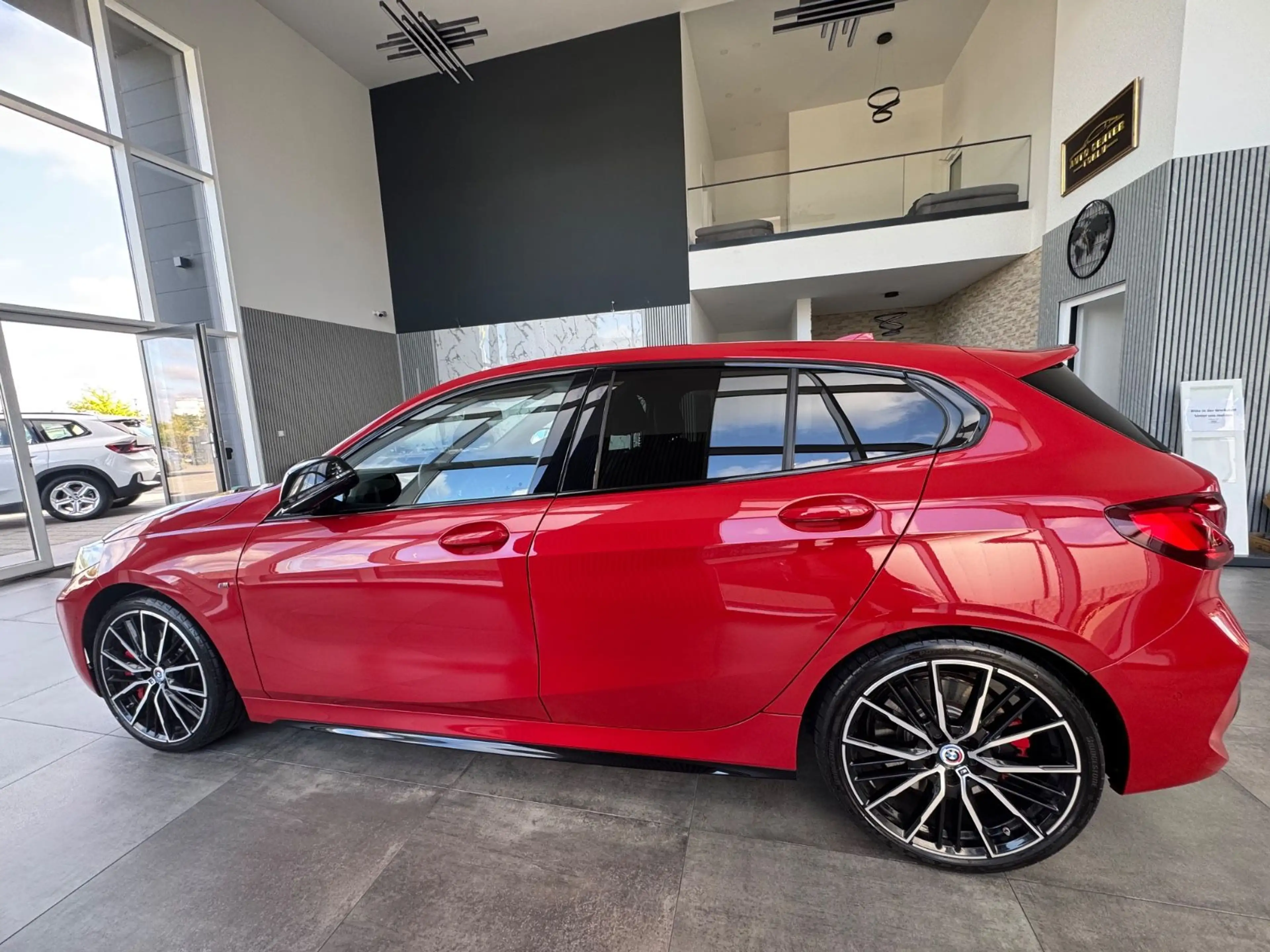 BMW 135 i xDrive Edition Colorvision — photo 8