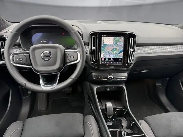 Volvo EX40 Black Edition Ultra, Single Motor Extended Range, Volle Ansicht 9