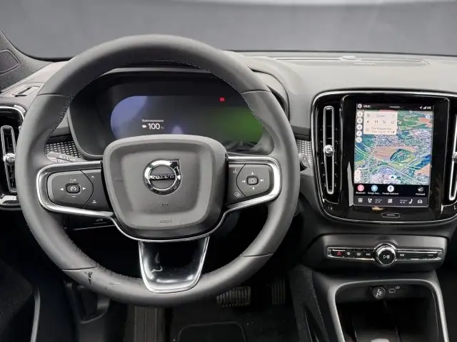 Volvo EX40 Black Edition Ultra, Single Motor Extended Range, Volle Ansicht 10