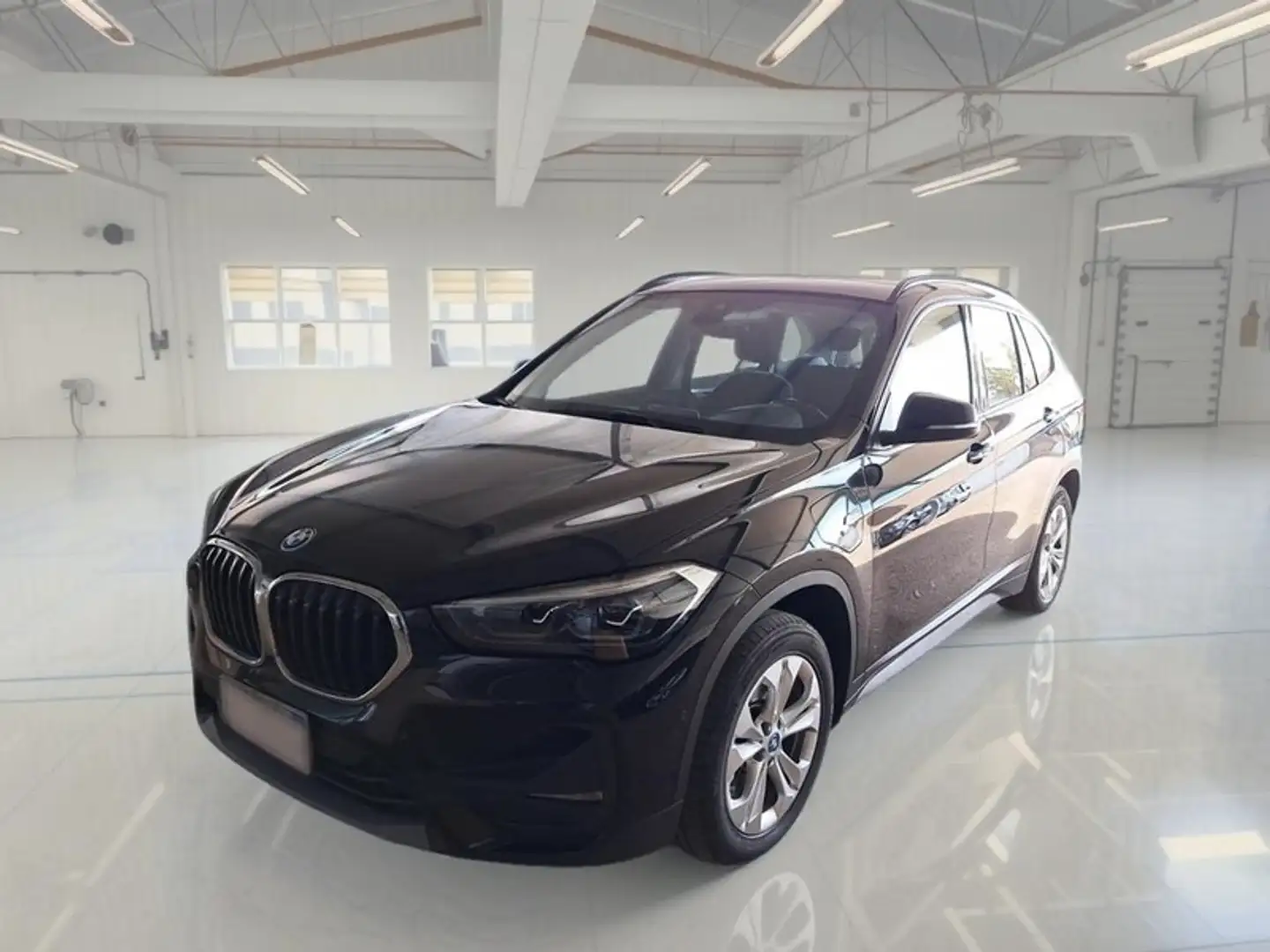 BMW X1 xDrive 25e Business Advantage automatico - 1