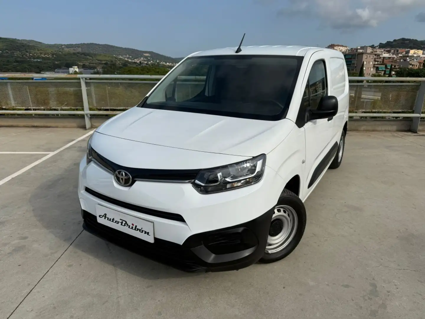 Toyota Proace City Van Media 1.5D GX 100 Wit - 2