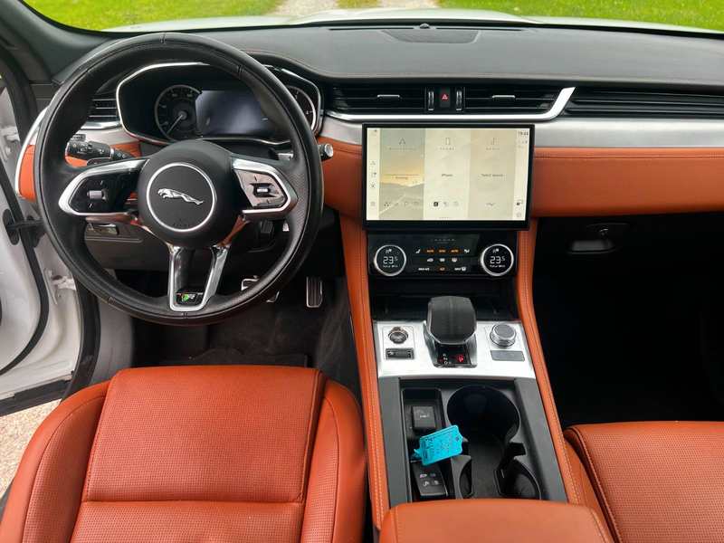 Jaguar F-Pace R-Dynamic SE AWD, Garantie,8fach,eSD — photo 14