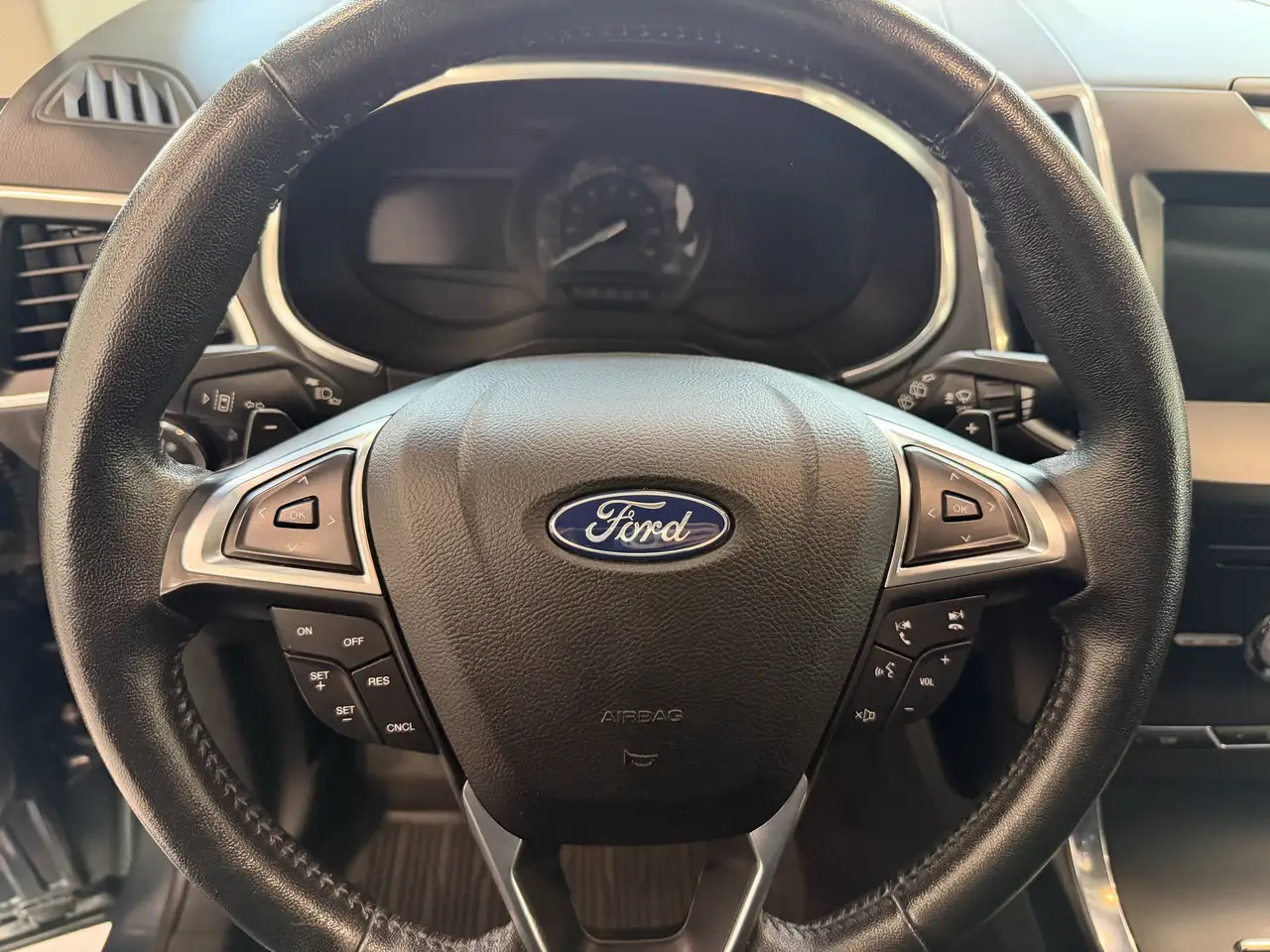 Ford Edge fotografie Ford Edge