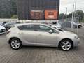 Opel Astra 1.4 Turbo Selection*Sitzheizung*Klima* Plateado - thumbnail 8