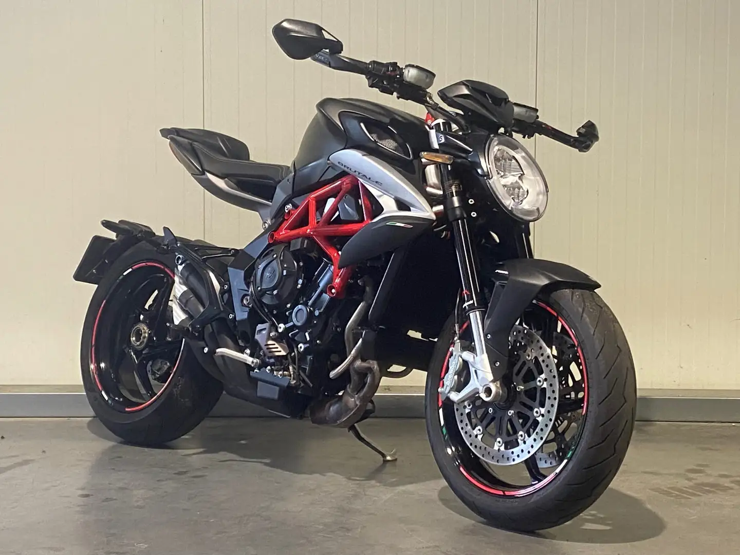 MV Agusta Brutale 800 | Quickshifter | QD Exhaust - 1