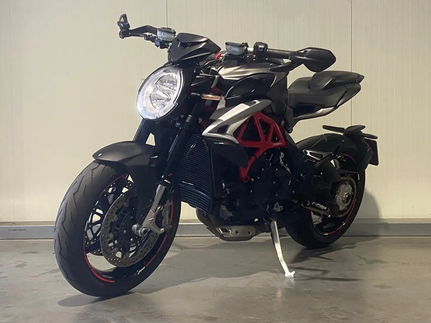 MV Agusta Brutale 800 | Quickshifter | QD Exhaust - 2