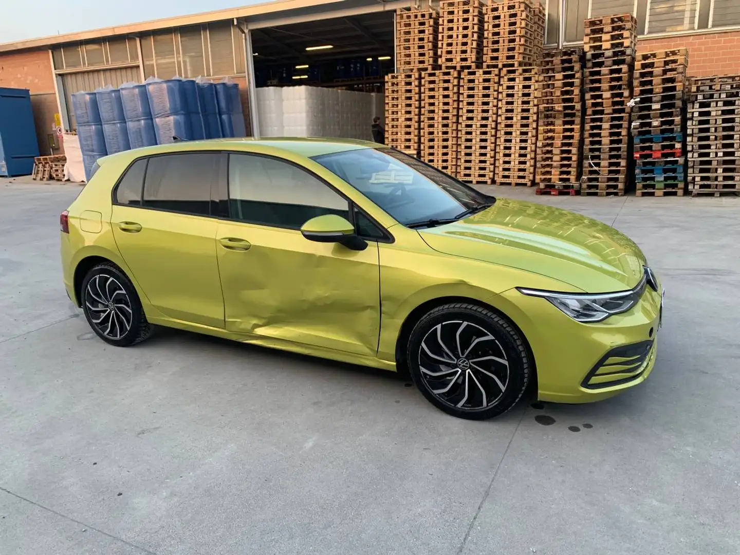 Volkswagen Golf Golf 1.5 etsi evo Style 150cv dsg Sinistrata Grün - 1