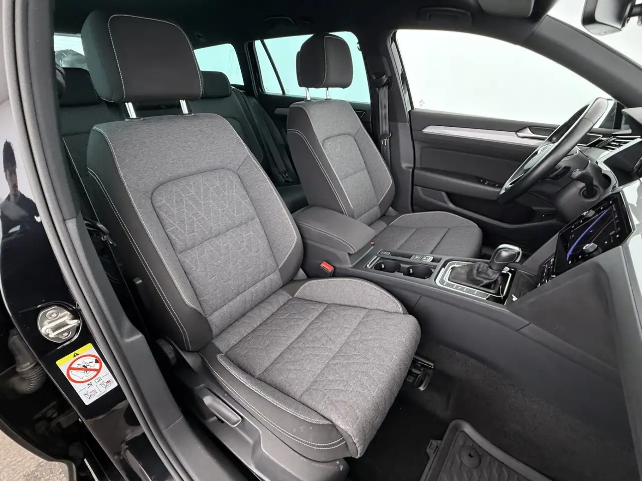 Volkswagen Passat 2.0 TDI Business Aut LED AHK RADAR, миниатюра 15