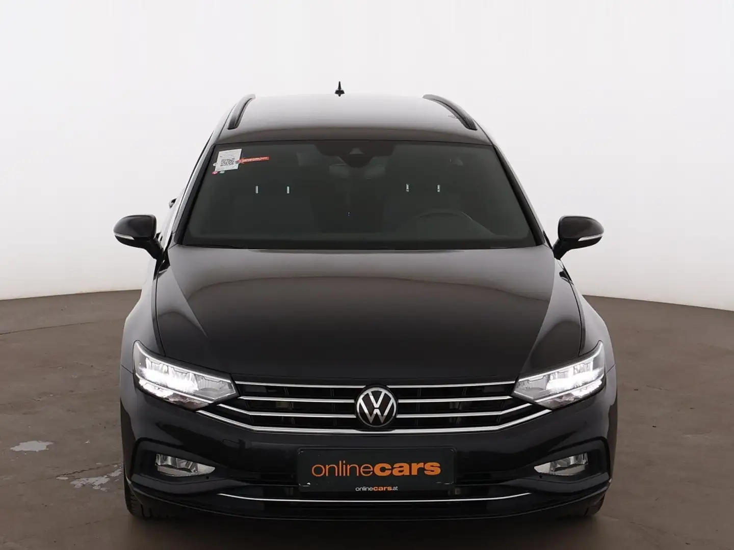 Volkswagen Passat Variant 2.0 TDI Business Aut LED AHK RADAR Schwarz - 2