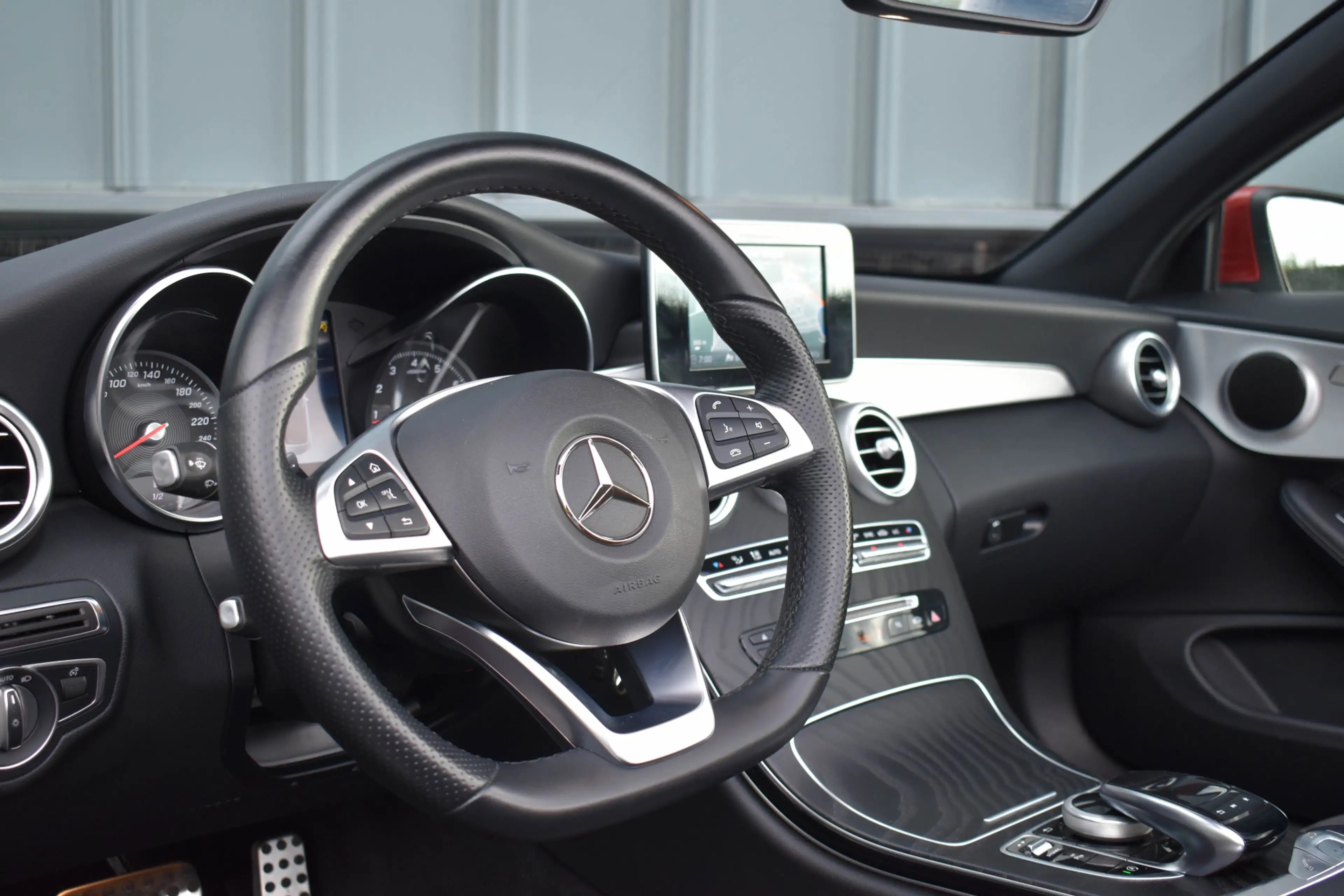 Mercedes-Benz C 250 Cabrio AMG Line Premium Plus | Nekverwarming | Cam — photo 6