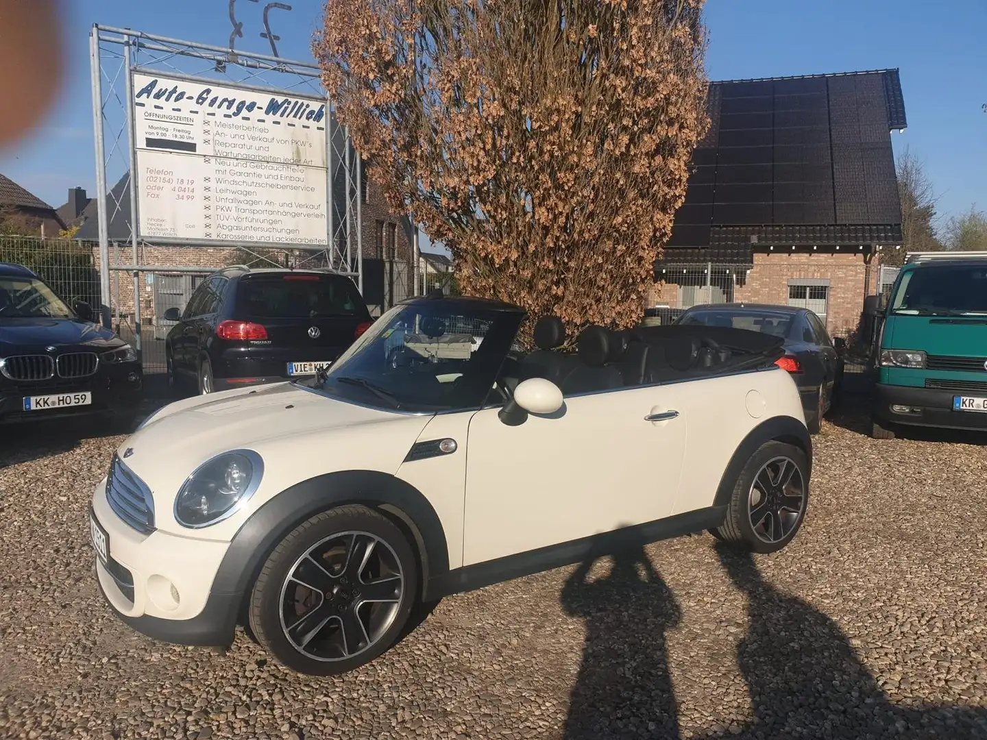 MINI Cooper D Cabrio Mini Cooper D Cabrio Wit - 1
