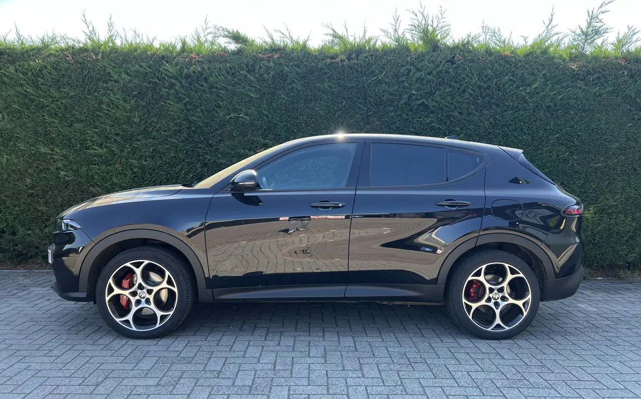 Alfa Romeo Tonale 2023 — фото 8