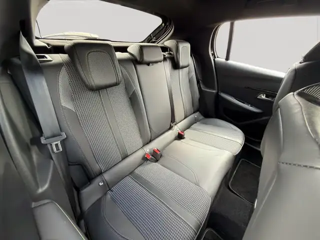 Peugeot 208 view 15