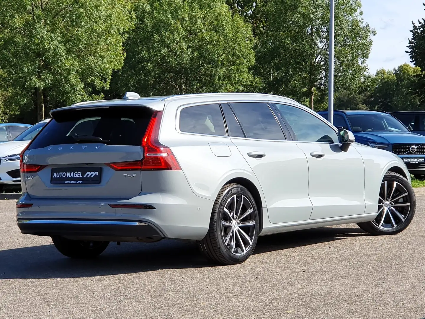 Volvo V60 V60 T6 Core STANDH|H/K| Grau - 2
