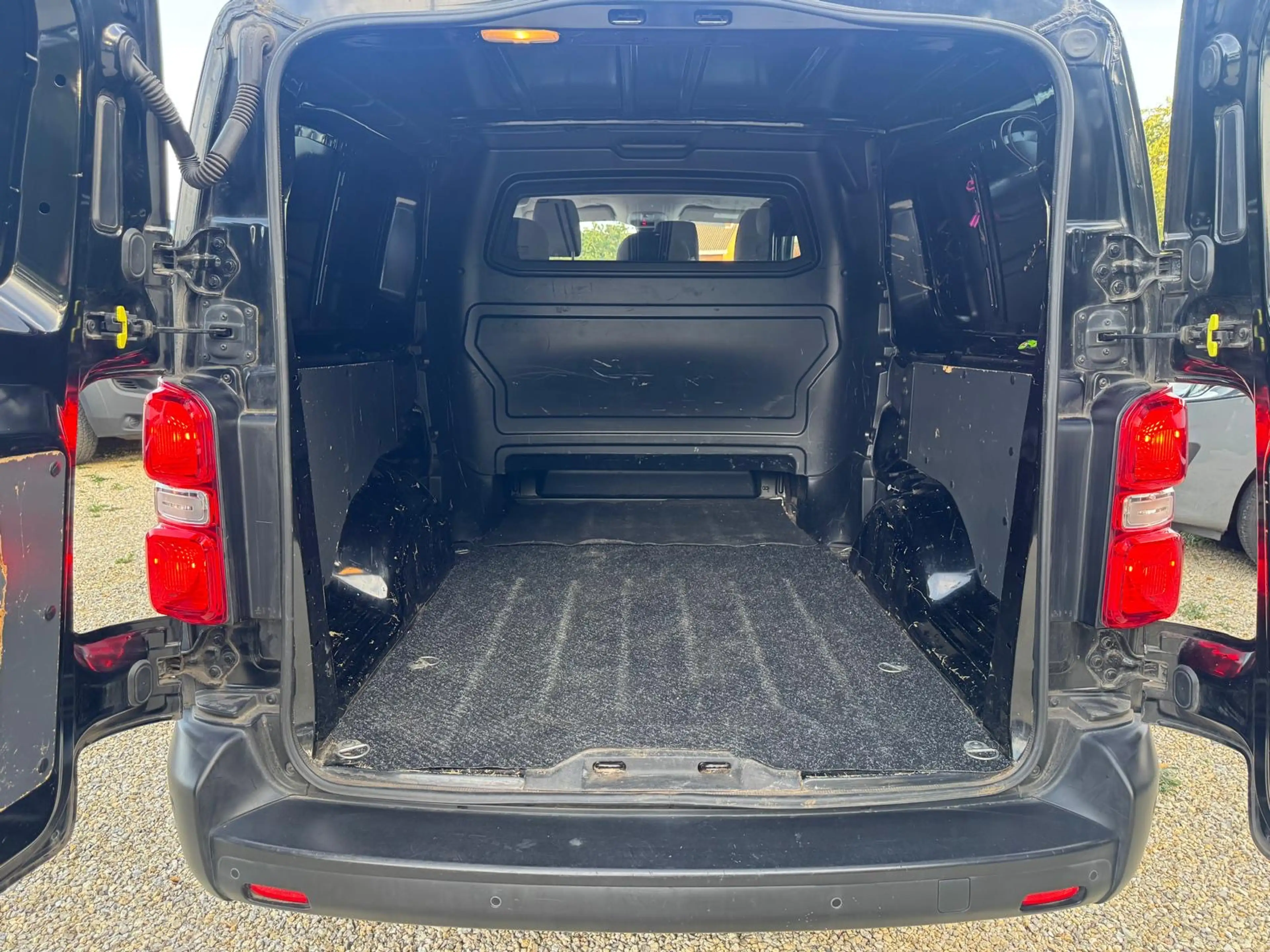 Citroen Jumpy 2.0 BlueHdi/Double cabine/6 Places/Utilitaire/Garantie — photo 10