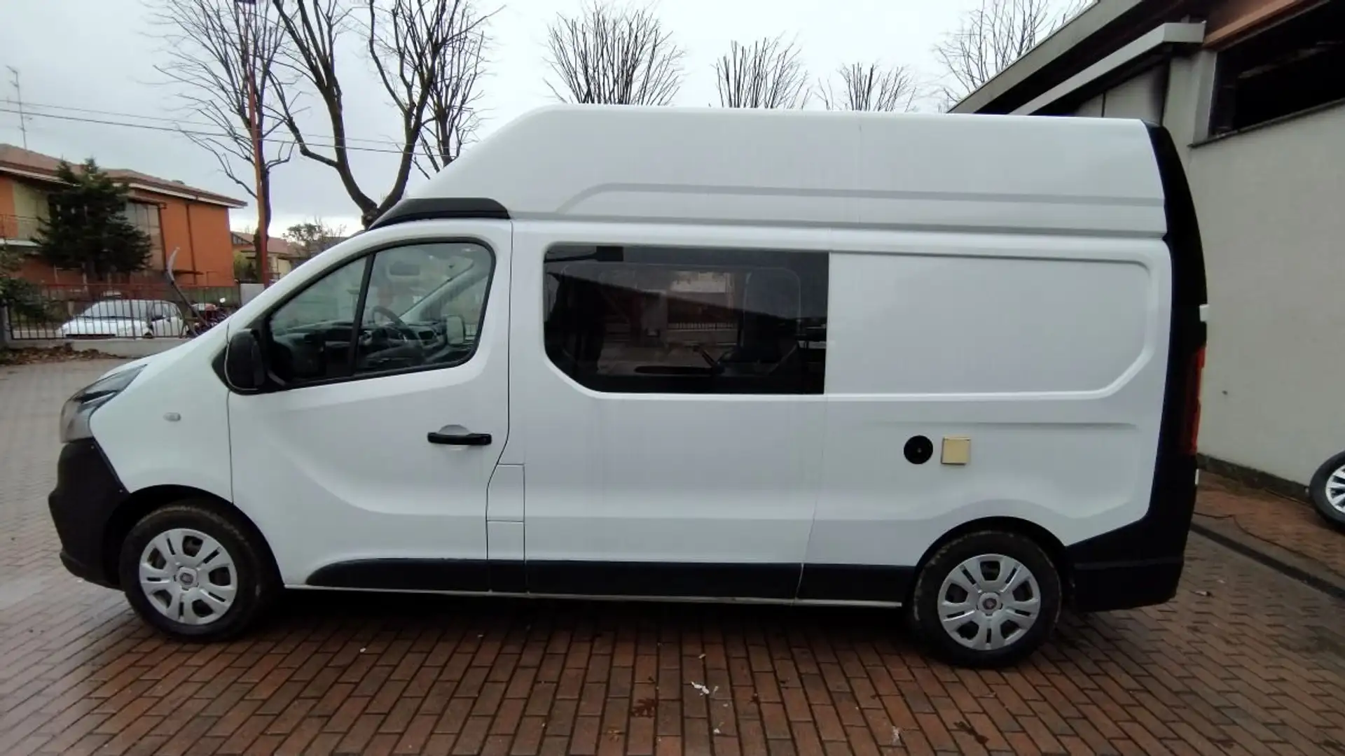 Fiat Talento Fiat Talento Camper | 2 Posti Letto | Cucina Bianco - 2