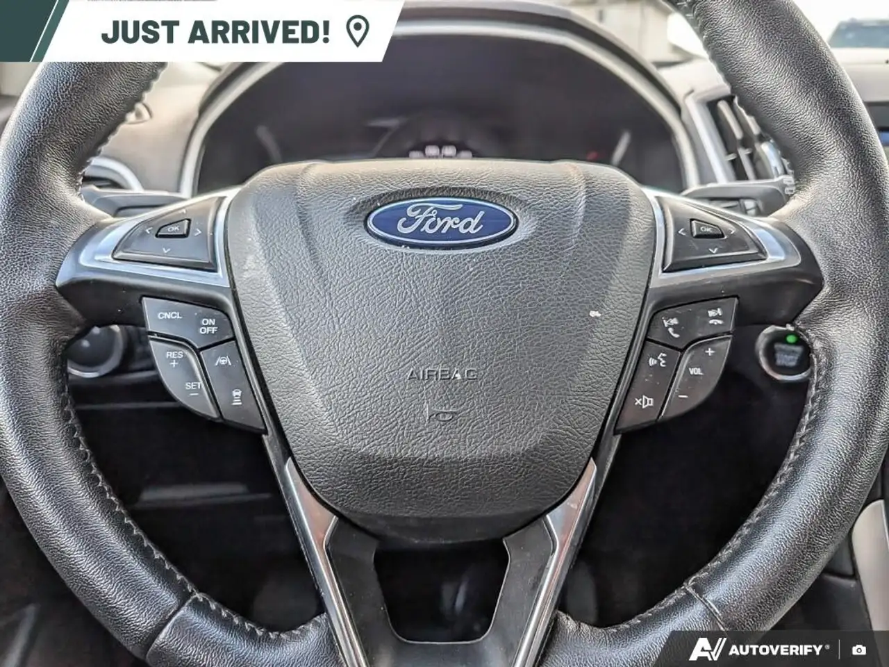 Ford Edge снимка Ford Edge