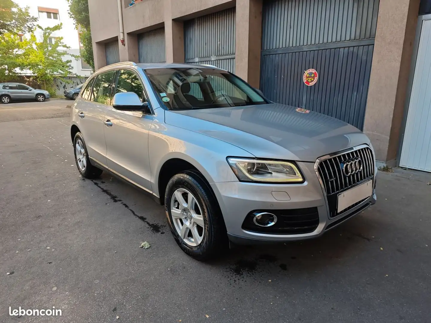 Audi Q5 3.0 V6 TDI 258ch clean diesel Business line Quattro S tronic 7 Gris - 1