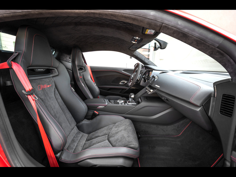 Audi R8 V10 GT RWD S-TRONIC°1/333°TANGO RED°LASER°B&O°KAM — photo 15
