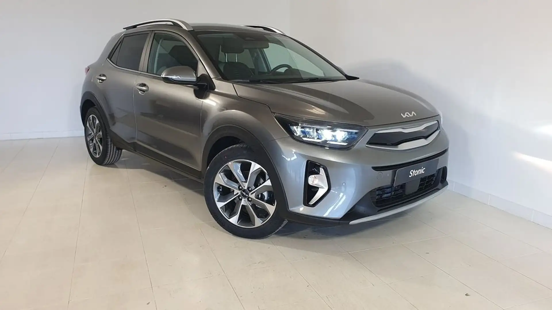 Kia Stonic 1.0 T-GDi 74kW MHEV MT Style Edition Gris - 2