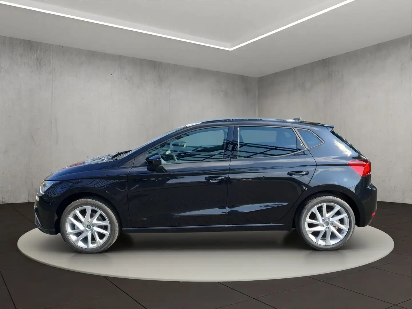 SEAT Ibiza FR 1.0 TSI 85 kW (116 PS) 7-Gang-DSG Schwarz - 2