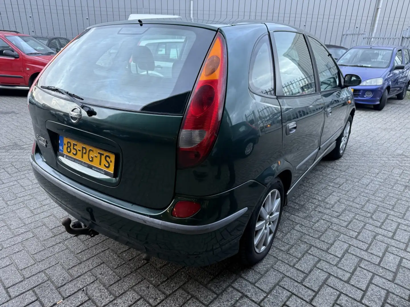 Nissan Almera Tino 1.8 Acenta Green - 2