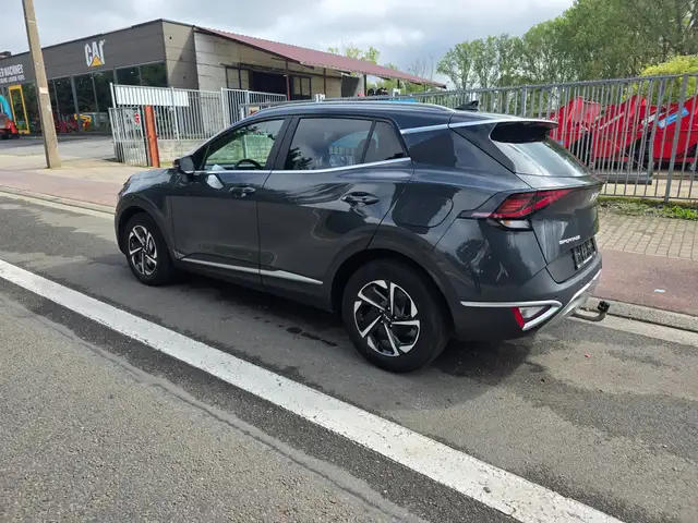 Kia Sportage view 5