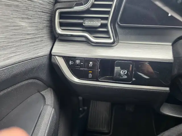 Kia Sportage view 23