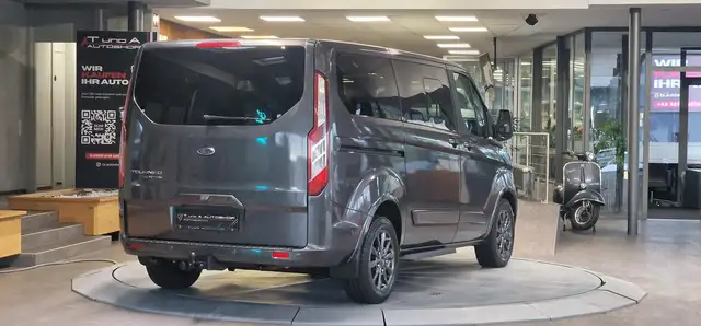 Ford Transit Custom view 7