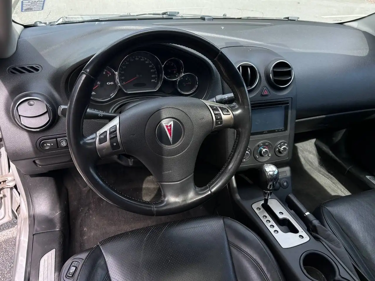 Pontiac G6 fotografie Pontiac G6