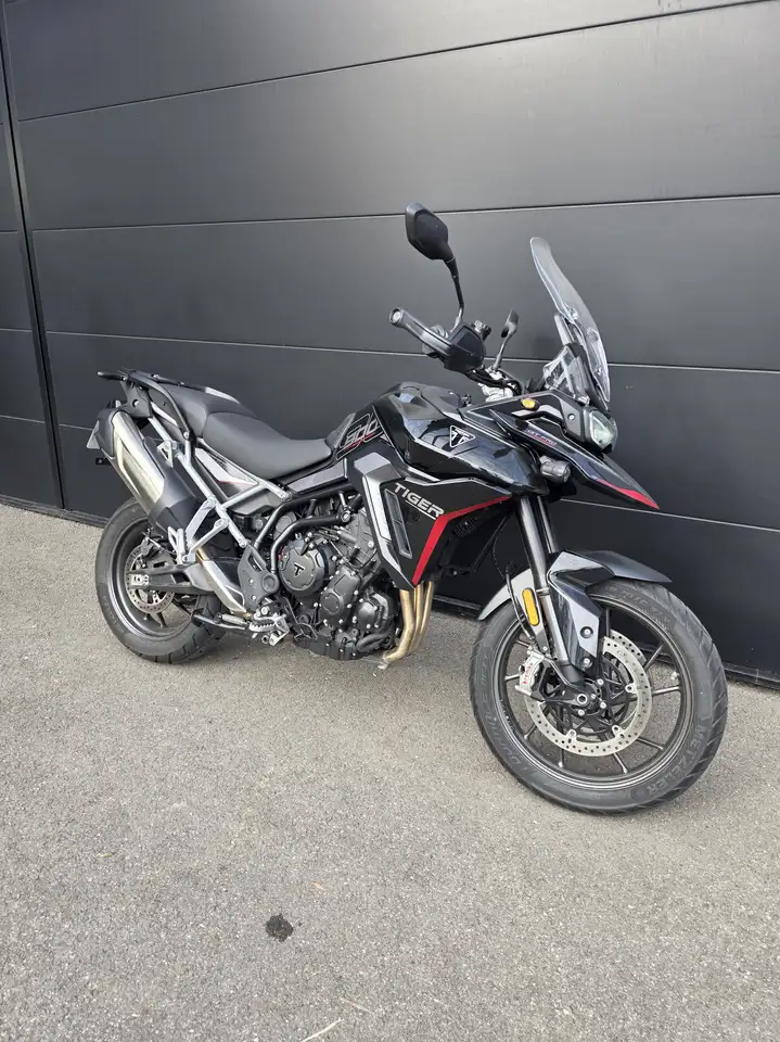 Triumph Tiger 900