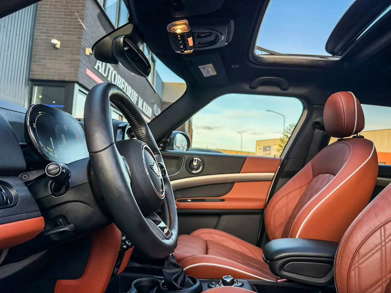 MINI Cooper ALL4 John Cooper Works 220pk/Chester Brown le, миниатюра 12
