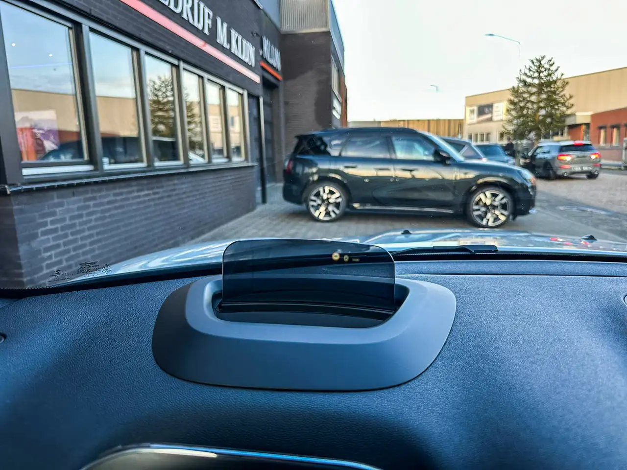 MINI Cooper ALL4 John Cooper Works 220pk/Chester Brown le, миниатюра 8