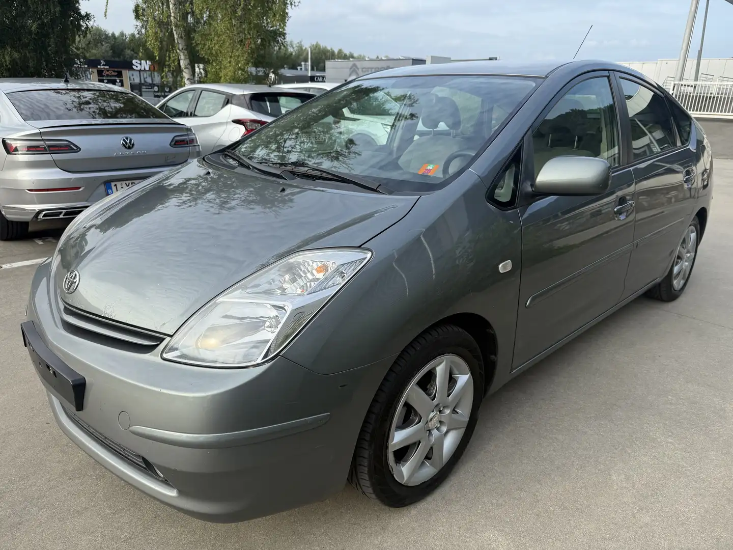 Toyota Prius Hybrid 1.5i VVT-i 16v THS Sol - 1