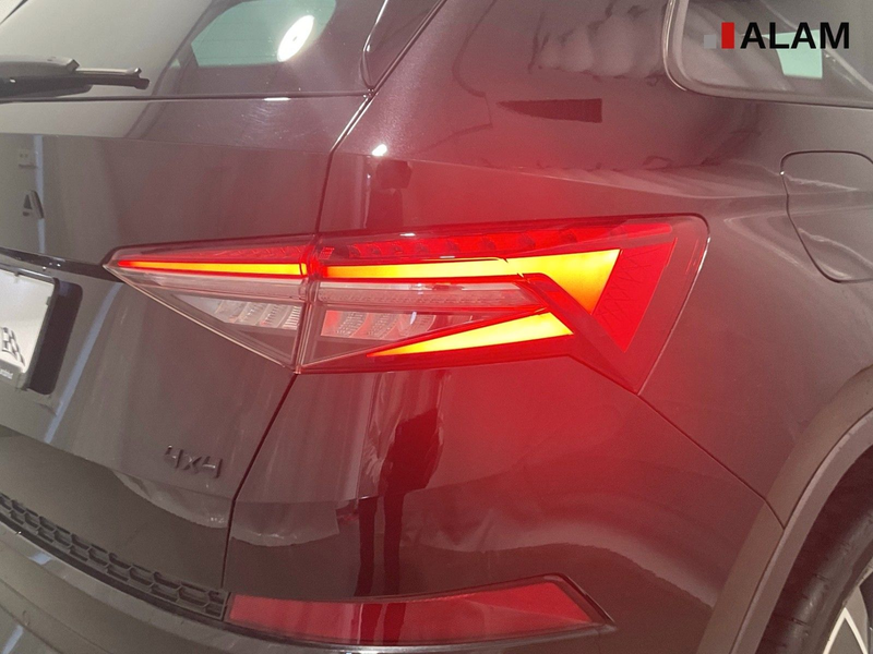 Skoda Kodiaq Columbus Sportline 4x4 ACC Lane 7 Sitzer — photo 10