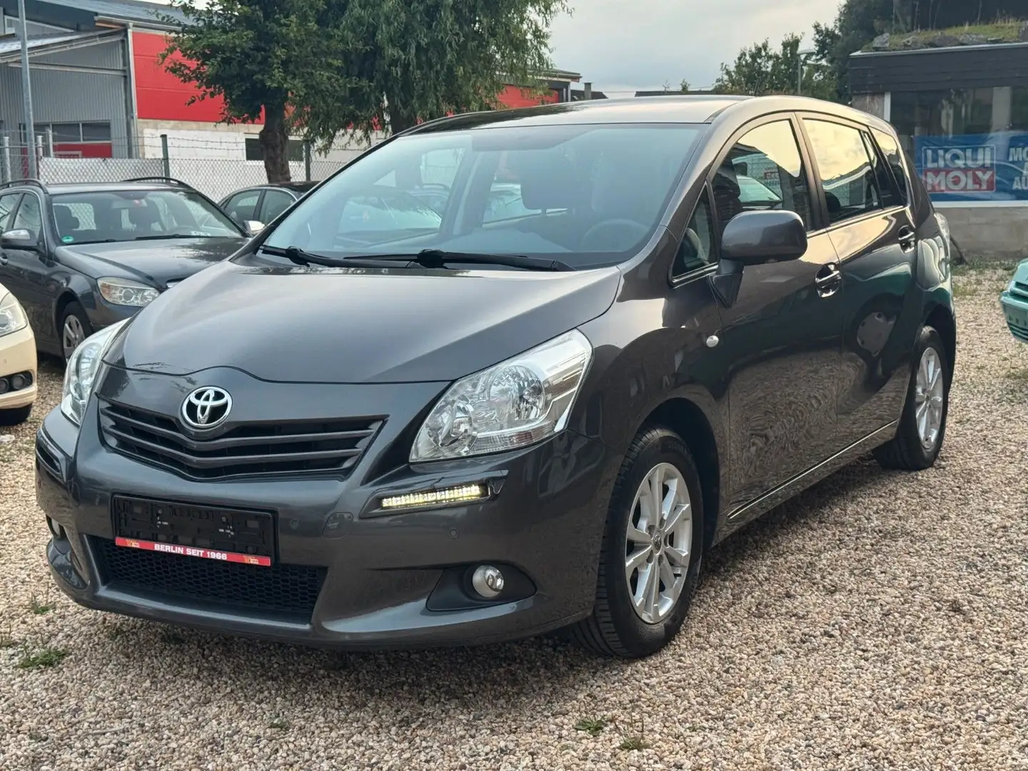 Toyota Verso Edition/Panorama/ AHK Szary - 1
