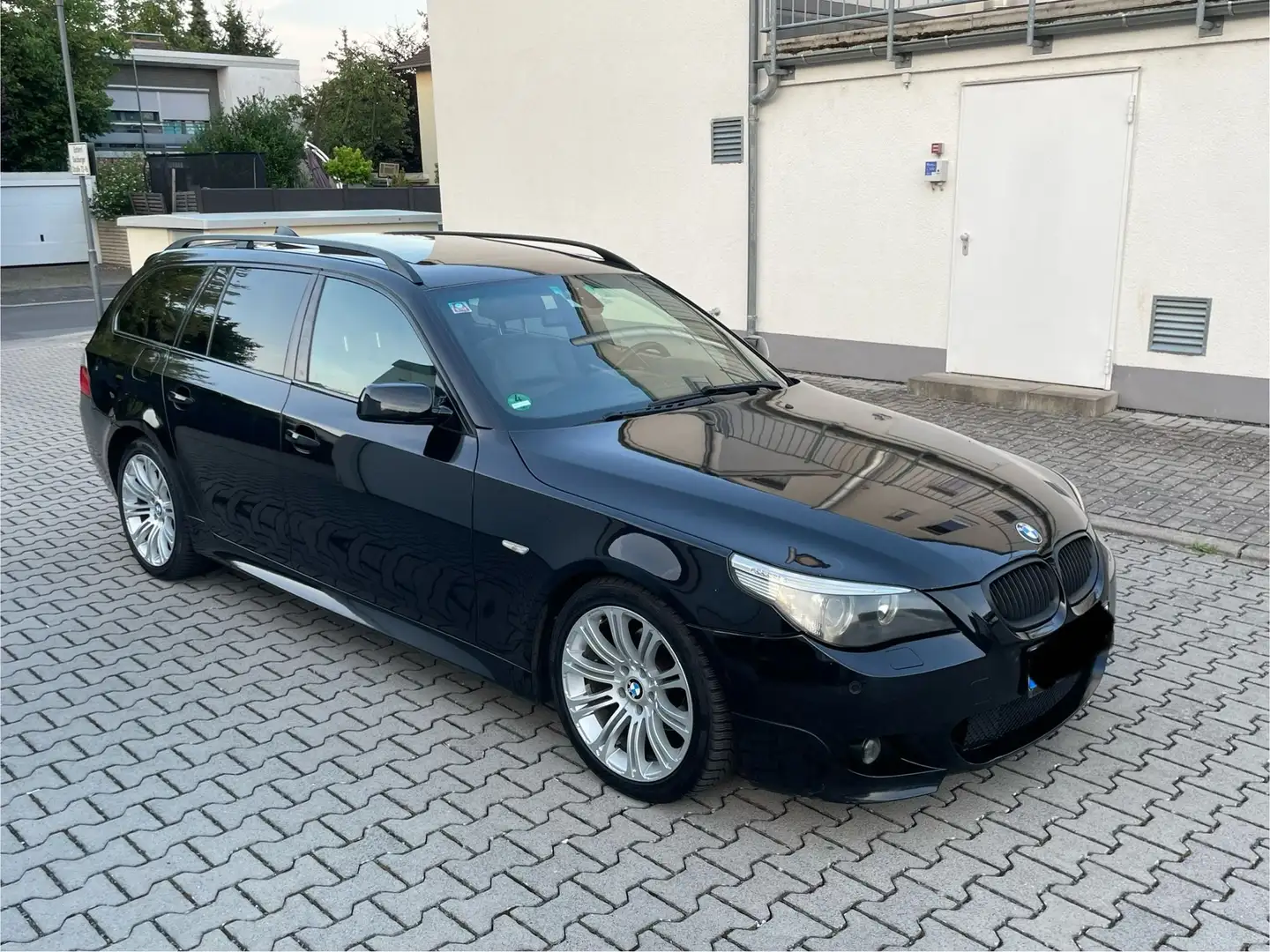 BMW 525 525d Touring Aut. - 1