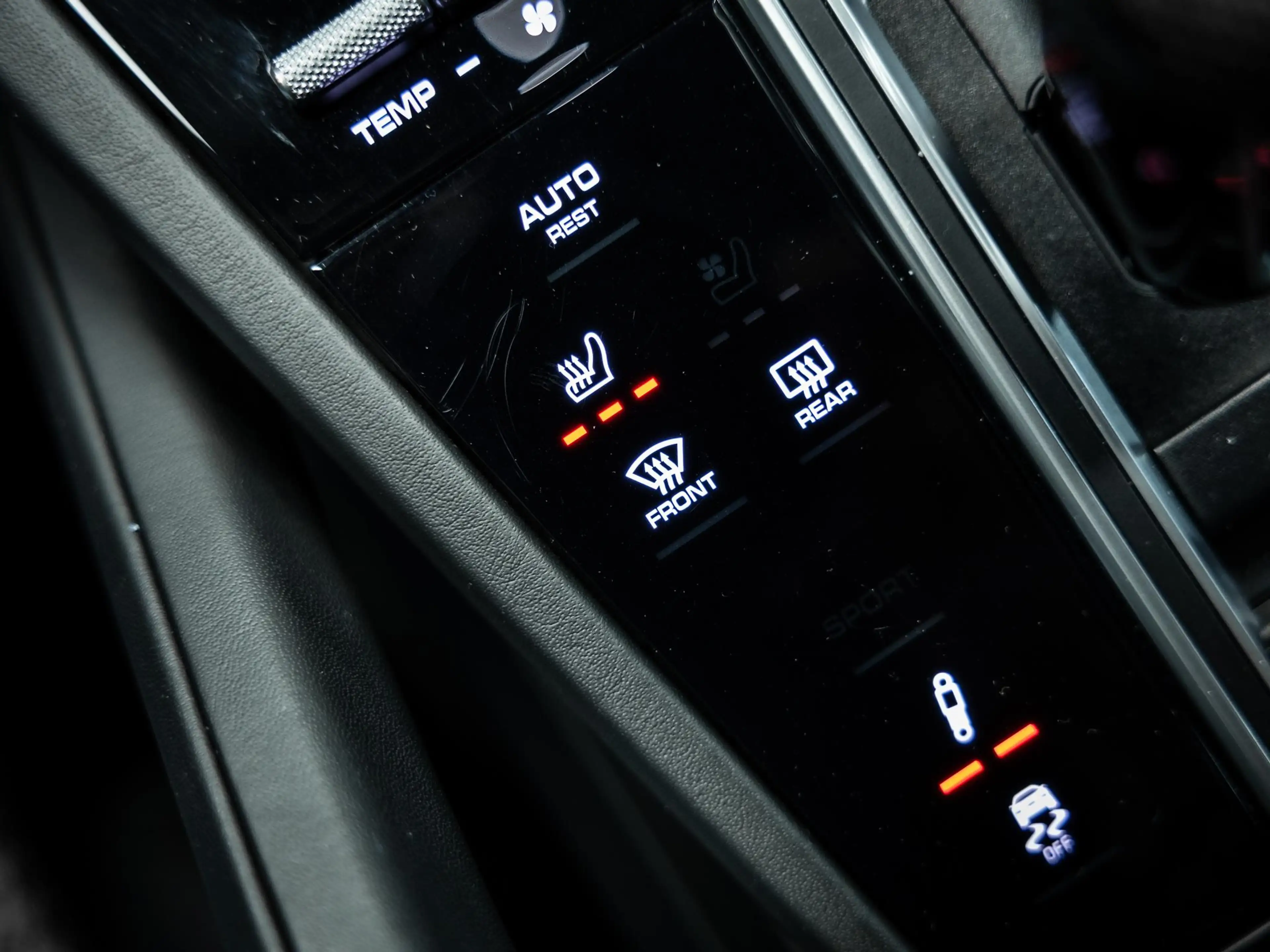 Porsche Cayenne Coupé 3.0 E-Hybrid Mooi uitgevoerde Cayenne Uniek — photo 42