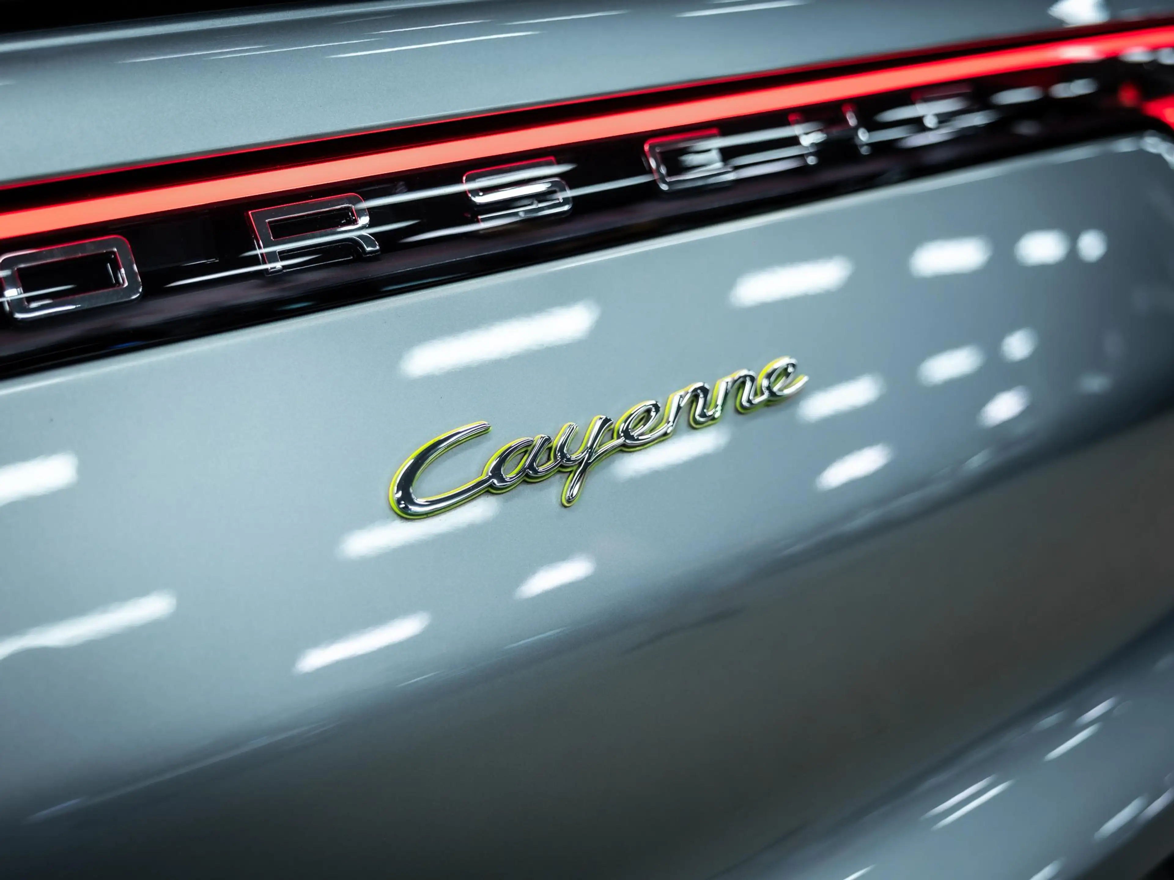 Porsche Cayenne Coupé 3.0 E-Hybrid Mooi uitgevoerde Cayenne Uniek — photo 46