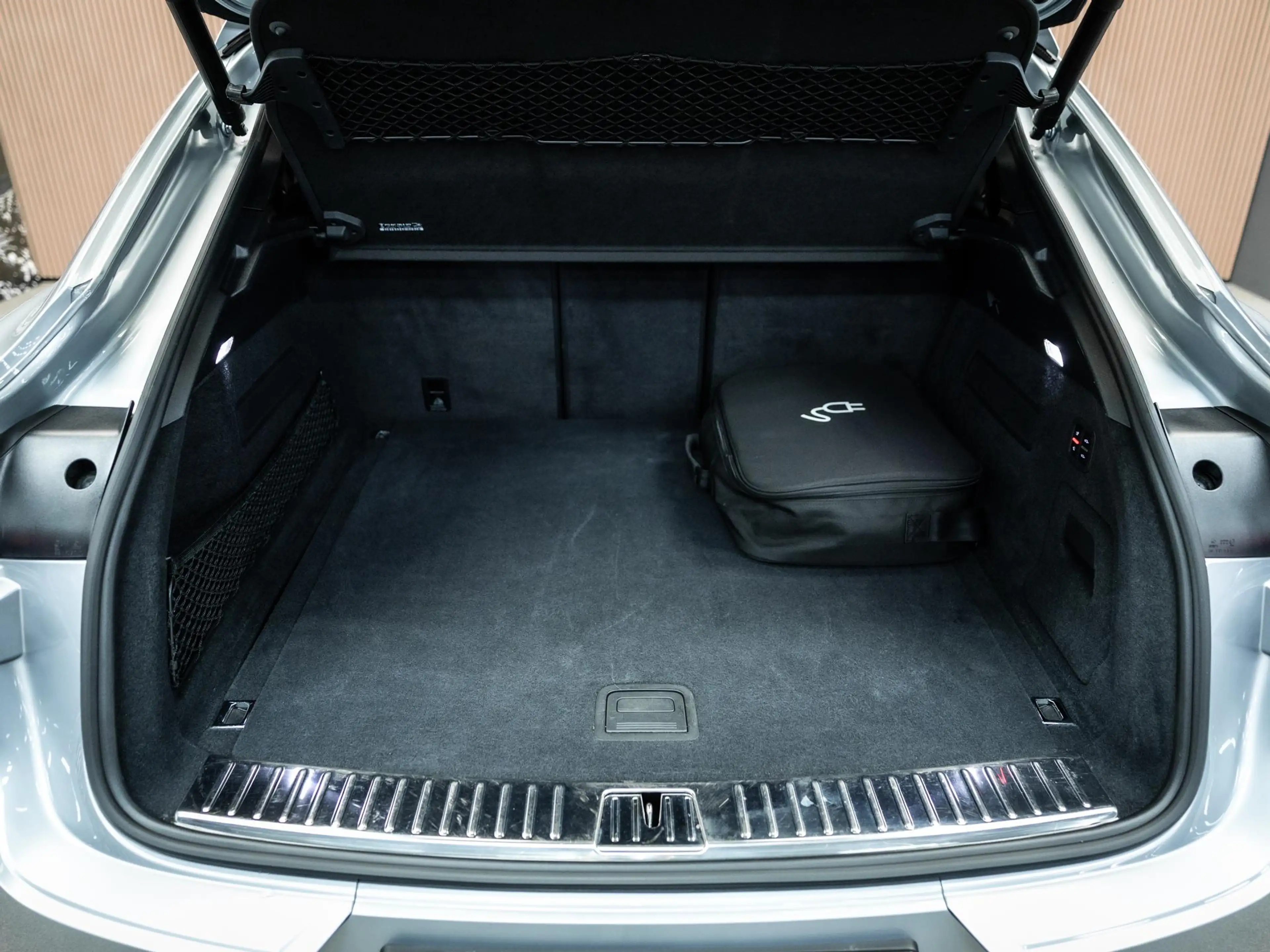 Porsche Cayenne Coupé 3.0 E-Hybrid Mooi uitgevoerde Cayenne Uniek — photo 11
