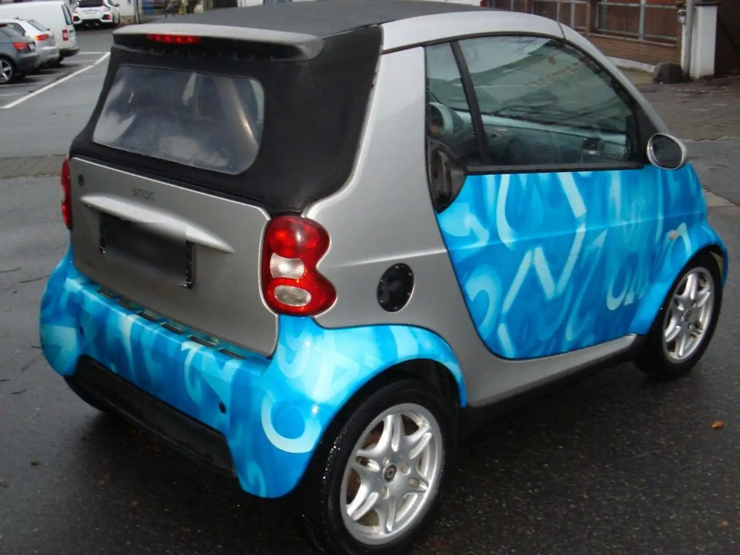 smart forTwo Cabrio Blau - 2