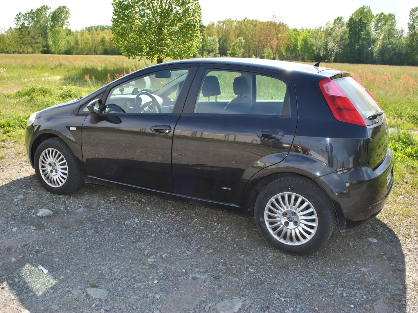 Fiat Grande Punto Grande Punto 5p 1.3 mjt 16v Dynamic 75cv - 2