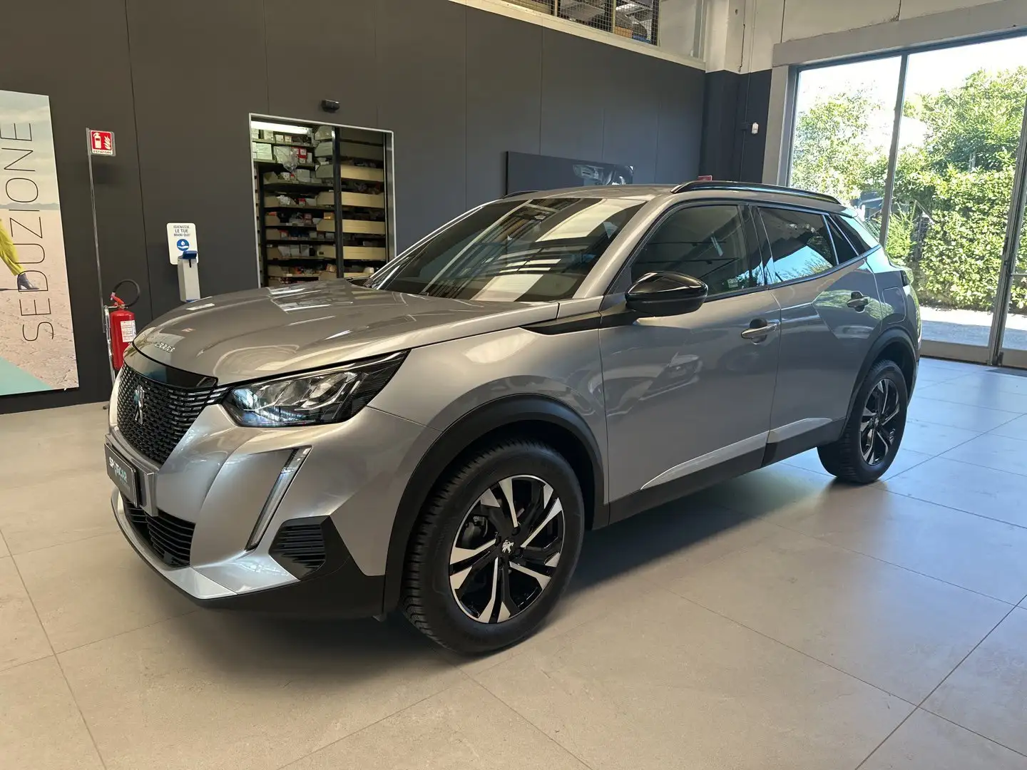 Peugeot 2008 1.2 PureTech Allure Pack S&S 100 Rosso - 1