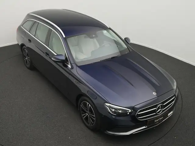 Mercedes-Benz E-Class view 12