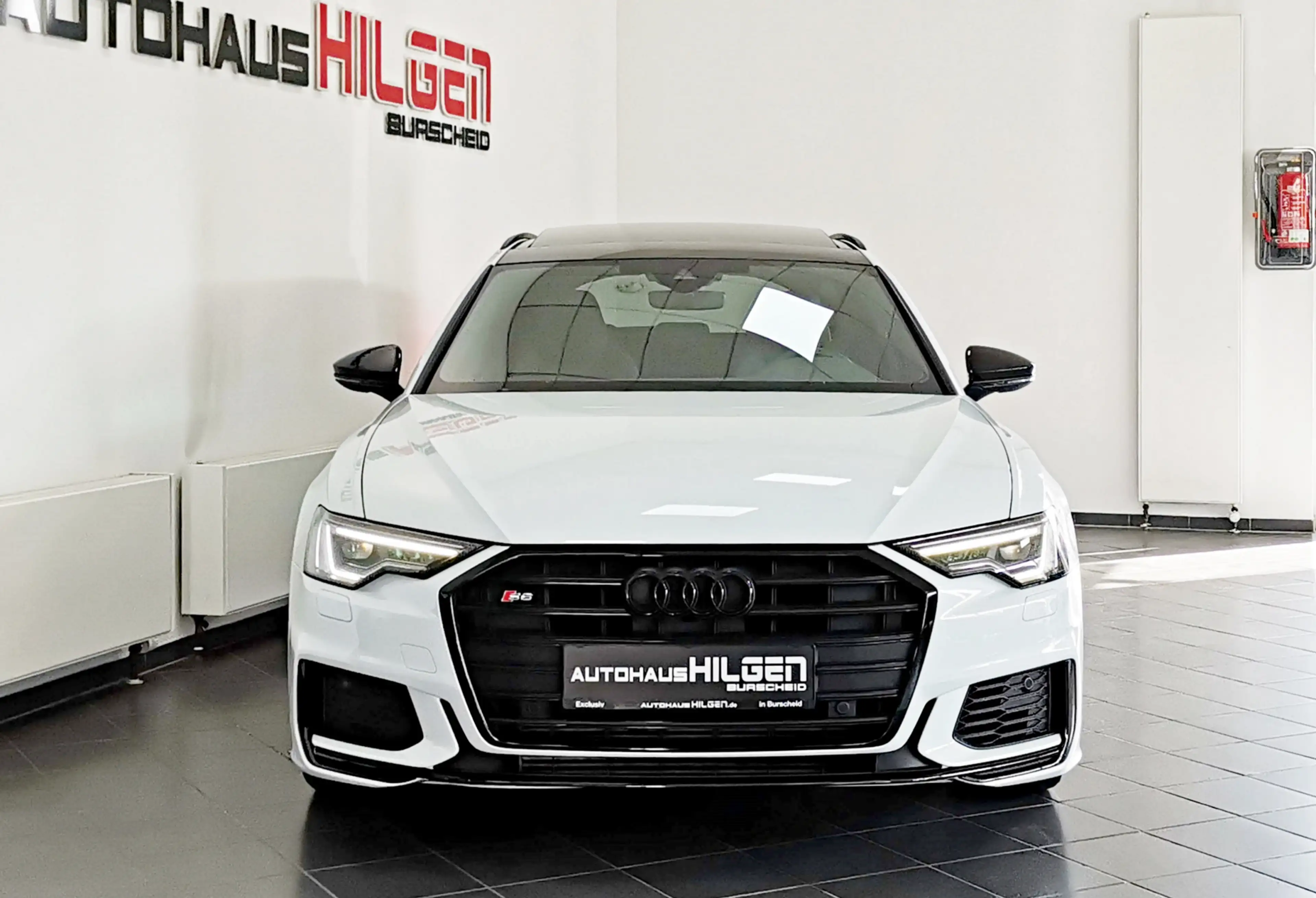 Audi S6 Avant q.*AHK*LUFT*Pano*S-Sitze*B&O*R.Kam*21 — photo 2
